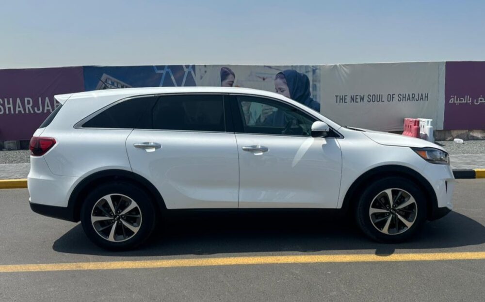 Kia_Sorento_2020